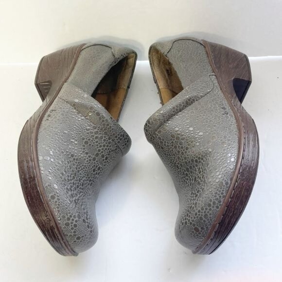 Børn Concept BOC Gray Pebble Shimmer Comfort Slip-On Clogs Sz 9.5 Woodgrain Heel - Picture 5 of 8